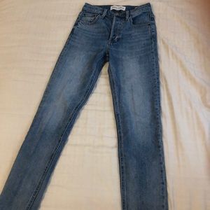 Aritzia Yoko high rise slim blue jeans